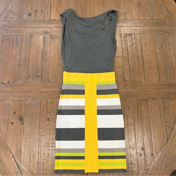 Karen Millen Striped Yellow White Gray Stretch BodyCon Sleeveless Dress 1 US 0 - Picture 7 of 10